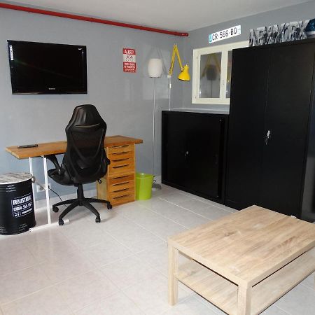 Appartement Au Calme Proche D'Un Petit Bois Dans קמפר מראה חיצוני תמונה