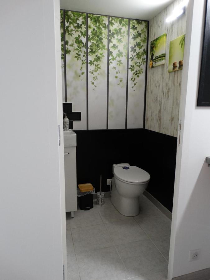 Appartement Au Calme Proche D'Un Petit Bois Dans קמפר מראה חיצוני תמונה