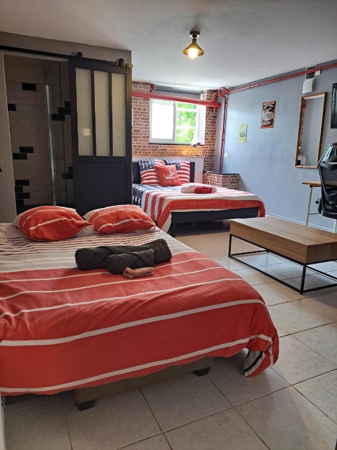 Appartement Au Calme Proche D'Un Petit Bois Dans קמפר מראה חיצוני תמונה